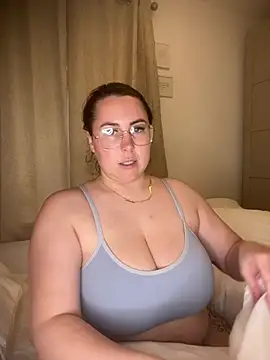 Ruby-Black online show from May 19, 2026, 11:05 am