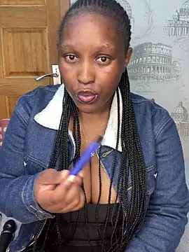 Bellabootie online show from June 11, 2026, 9:13 pm