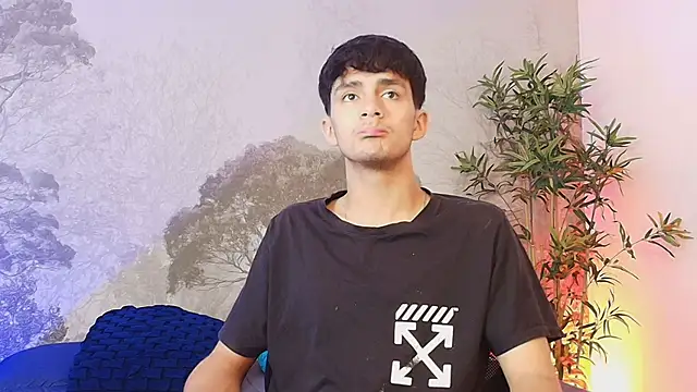 Snapshot of Axel_Draven chatting on December 18, 2025, 11:38 am Axel Draven online show from December 18, 2025, 11:38 am