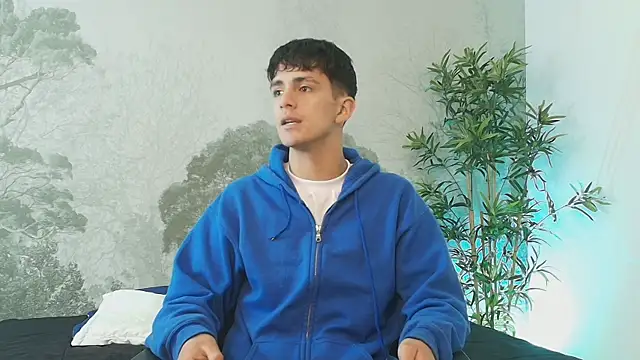 Snapshot of Axel_Draven chatting on January 15, 2026, 11:26 am Axel Draven online show from January 15, 2026, 11:26 am