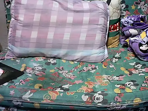 Ella marie14 online show from November 20, 2025, 9:14 pm