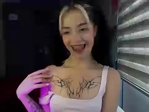 Kittyross online show from September 27, 2025, 8:36 pm