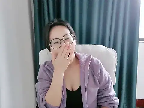 Snapshot of guai00 chatting on September 29, 2025, 1:11 am guai00 online show from September 29, 2025, 1:11 am