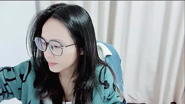 Snapshot of guai00 chatting on January 8, 2026, 1:24 pm guai00 online show from January 8, 2026, 1:24 pm