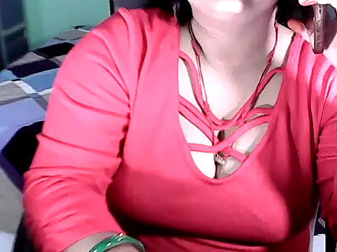 BABITA KUMARII online show from October 9, 2025, 4:05 pm