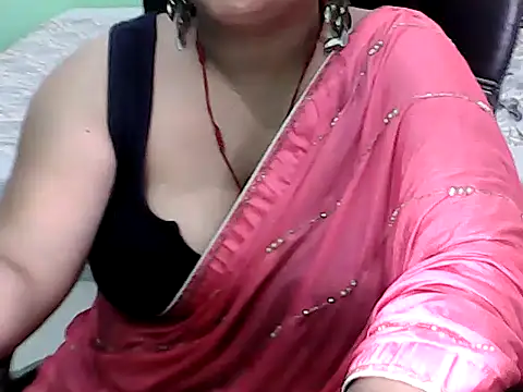 BABITA KUMARII online show from June 2, 2026, 5:15 pm