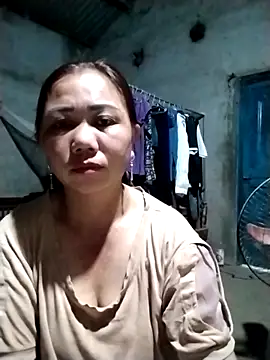 ttmxuxu online show from October 12, 2025, 10:53 pm
