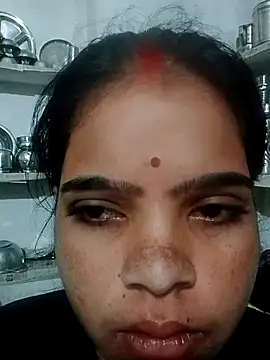 Snapshot of Cuty_nensi chatting on September 26, 2025, 12:14 am Cuty nensi online show from September 26, 2025, 12:14 am