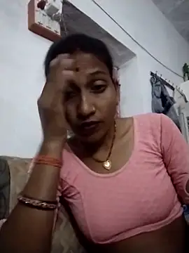 Hot ruip58585 online show from October 19, 2025, 4:18 pm