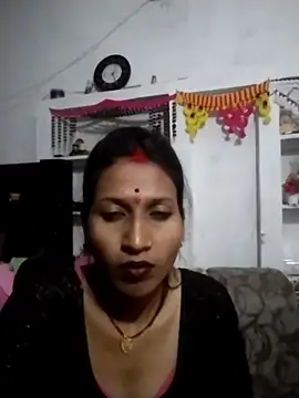 Hot ruip58585 online show from November 9, 2025, 12:03 pm