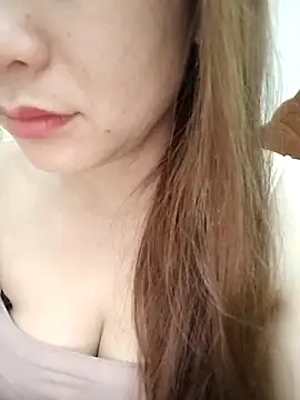 Girl Shy2000 online show from November 8, 2025, 9:24 pm