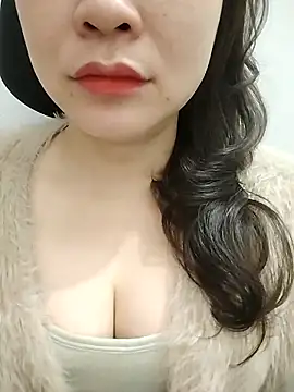 Snapshot of Girl_Shy2000 chatting on February 5, 2026, 12:10 pm Girl Shy2000 online show from February 5, 2026, 12:10 pm