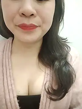 Snapshot of Girl_Shy2000 chatting on February 7, 2026, 2:21 pm Girl Shy2000 online show from February 7, 2026, 2:21 pm