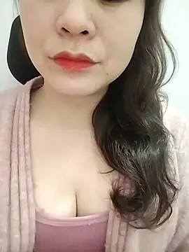 Snapshot of Girl_Shy2000 chatting on February 11, 2026, 3:22 am Girl Shy2000 online show from February 11, 2026, 3:22 am