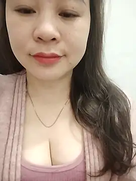 Snapshot of Girl_Shy2000 chatting on February 20, 2026, 12:07 am Girl Shy2000 online show from February 20, 2026, 12:07 am