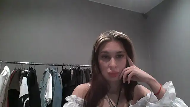 Snapshot of Meloriss chatting on October 25, 2025, 3:18 pm Meloriss online show from October 25, 2025, 3:18 pm