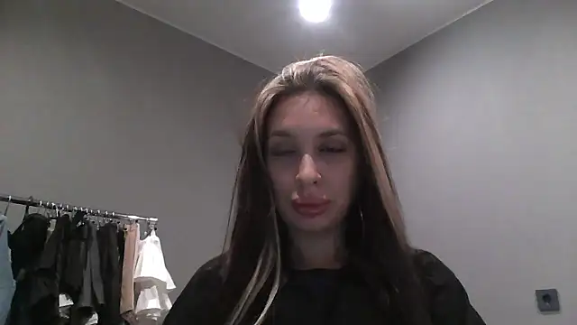 Snapshot of Meloriss chatting on October 28, 2025, 7:16 pm Meloriss online show from October 28, 2025, 7:16 pm