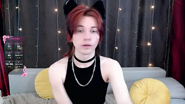 Snapshot of evan_reinhart chatting on November 22, 2025, 1:04 am evan reinhart online show from November 22, 2025, 1:04 am