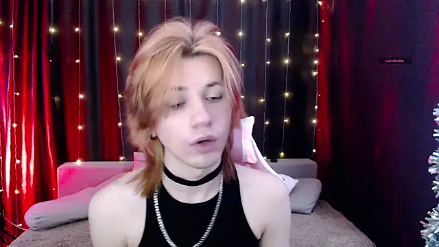 Snapshot of evan_reinhart chatting on February 13, 2026, 1:51 pm evan reinhart online show from February 13, 2026, 1:51 pm