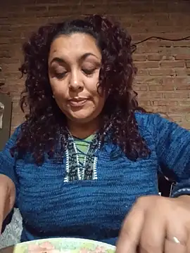 Snapshot of Lobizona chatting on June 3, 2026, 6:13 pm Lobizona online show from June 3, 2026, 6:13 pm