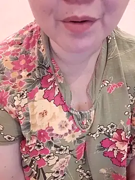 Snapshot of Kimkhaepretty chatting on March 1, 2026, 2:24 am Kimkhaepretty online show from March 1, 2026, 2:24 am