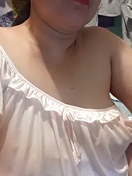 Snapshot of Kimkhaepretty chatting on March 4, 2026, 2:23 pm Kimkhaepretty online show from March 4, 2026, 2:23 pm