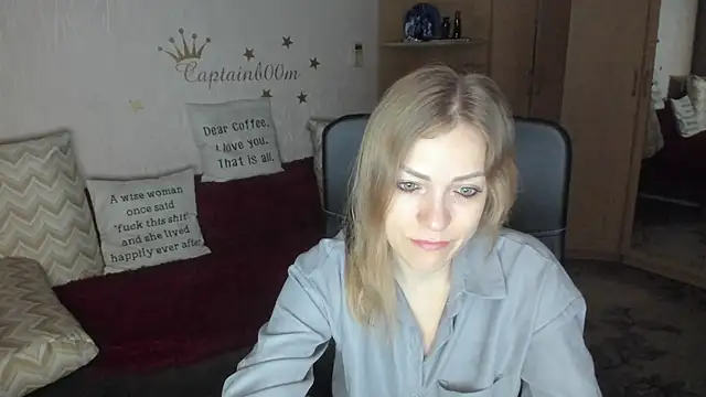 Tiffany Bates online show from October 28, 2025, 3:10 am