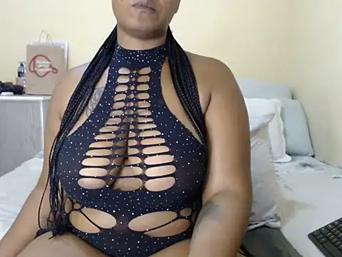 Snapshot of HORNYMELONS22xx chatting on November 1, 2025, 6:32 pm HORNYMELONS22xx online show from November 1, 2025, 6:32 pm