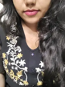 Snapshot of Miss_Rose__ chatting on October 1, 2025, 4:24 pm Miss Rose online show from October 1, 2025, 4:24 pm