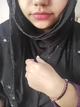 Miss Rose   online show from February 1, 2026, 6:56 am