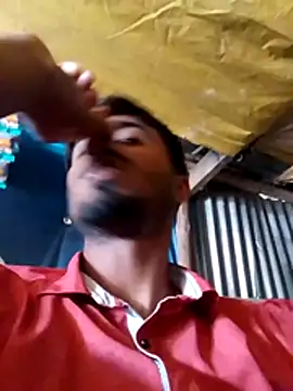 LesserUpset online show from December 16, 2025, 5:23 am