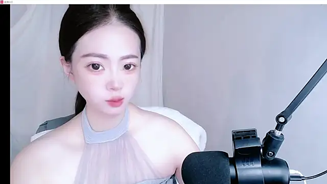mitowato online show from October 15, 2025, 6:19 pm