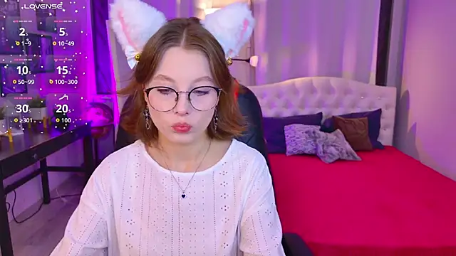 Bubblegum Babe  online show from October 26, 2025, 8:48 pm