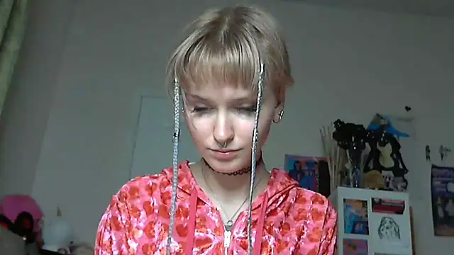 Paradoxy  online show from April 21, 2026, 7:50 pm