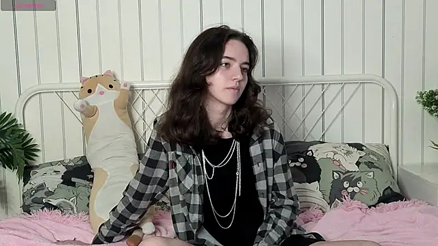 TarahCayne online show from October 15, 2025, 8:25 am