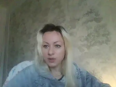 Snapshot of Veyrise chatting on October 25, 2025, 8:22 am Veyrise online show from October 25, 2025, 8:22 am