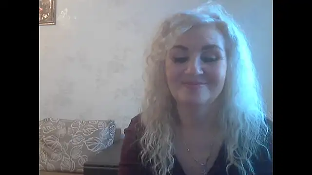 LadySexyBlond online show from May 28, 2026, 12:24 pm