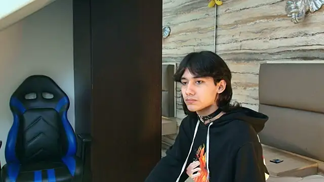 Lovers 21 online show from January 13, 2026, 3:34 am