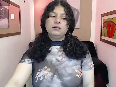 Snapshot of Fantassy_Loverss chatting on October 7, 2025, 4:15 pm Fantassy Loverss online show from October 7, 2025, 4:15 pm