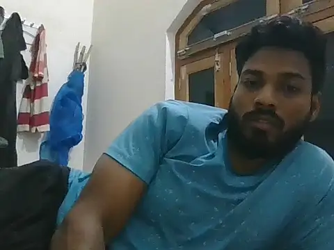 Snapshot of Raw12499 chatting on October 28, 2025, 2:53 pm Raw12499 online show from October 28, 2025, 2:53 pm