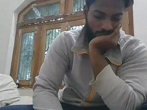 Snapshot of Raw12499 chatting on November 28, 2025, 4:04 am Raw12499 online show from November 28, 2025, 4:04 am