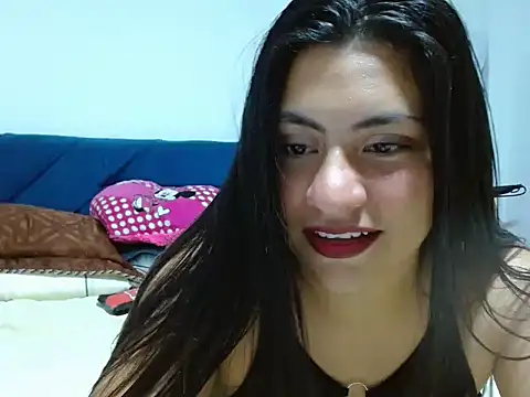 Maira Diaz online show from October 9, 2025, 3:21 pm