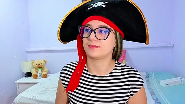 Snapshot of katiaa_lovv chatting on October 29, 2025, 11:56 am katiaa lovv online show from October 29, 2025, 11:56 am