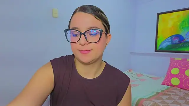 katiaa lovv online show from May 27, 2026, 11:29 am