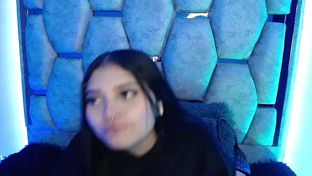 AnalyMilles online show from March 17, 2026, 4:06 am