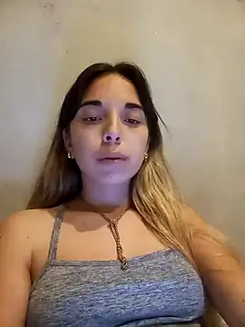 CrisHot202 online show from October 2, 2025, 5:47 am