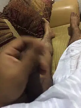 Snapshot of Yassesexy chatting on November 19, 2025, 11:38 pm Yassesexy online show from November 19, 2025, 11:38 pm