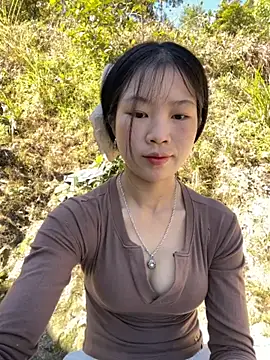 -mayhan11 online show from November 30, 2025, 4:49 am