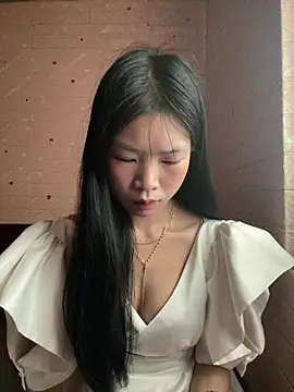 -mayhan11 online show from April 7, 2026, 4:24 am