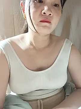 Paul-paul11 online show from November 2, 2025, 4:09 pm